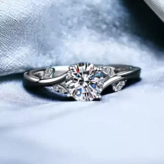 Silver Vine Leaf Design Solitaire 1ct Moissanite Ring
